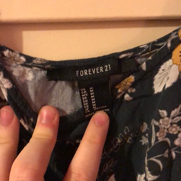 floral forever 21 jumper - Picture 2 of 4